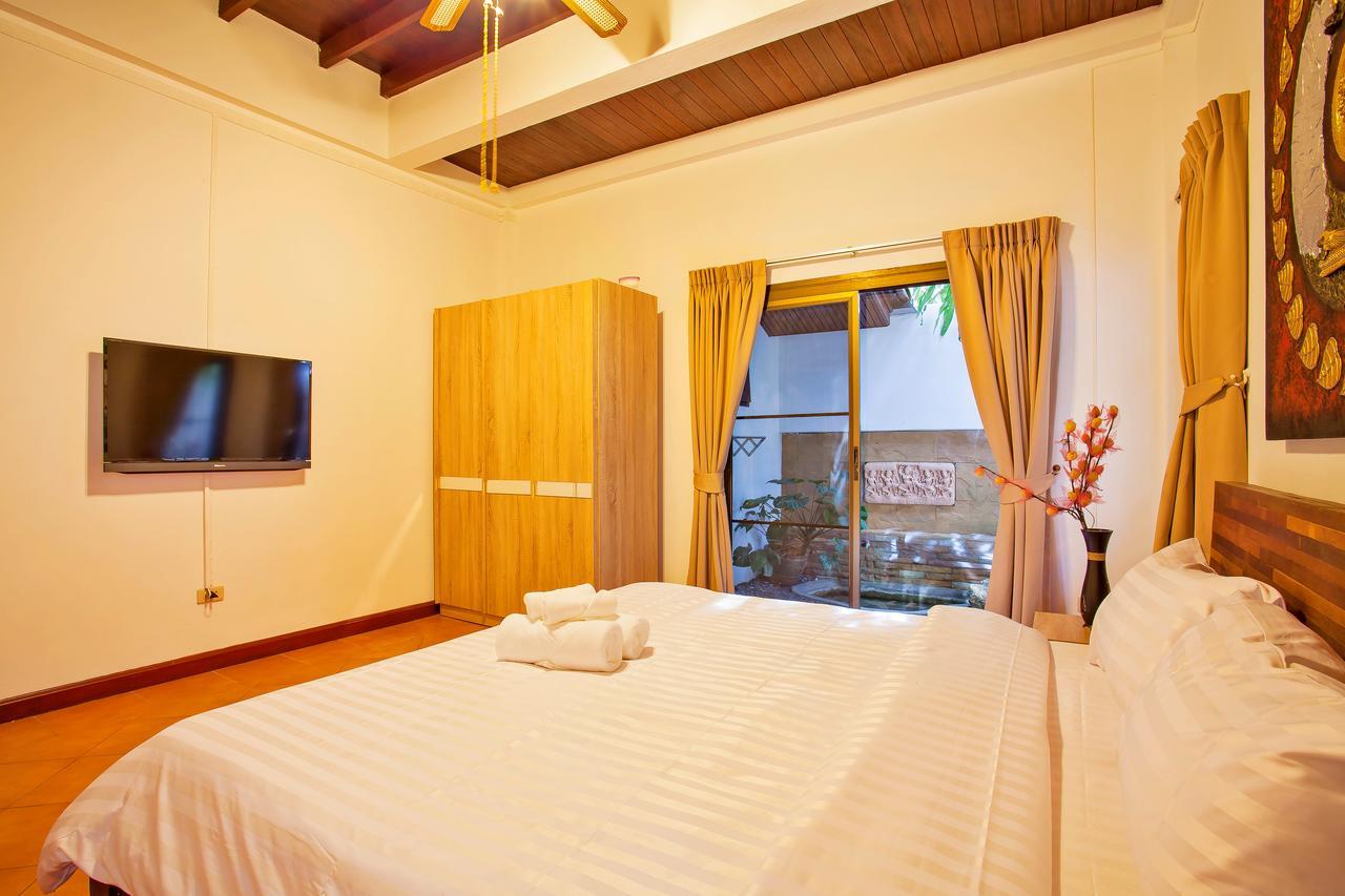 Traditional Thai Villa Nikkie In Tropical Nature, 4Br & Pool, Near Rawai Beach Nai Harn Eksteriør bilde