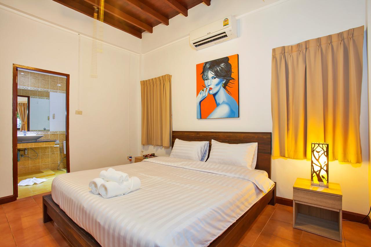 Traditional Thai Villa Nikkie In Tropical Nature, 4Br & Pool, Near Rawai Beach Nai Harn Eksteriør bilde