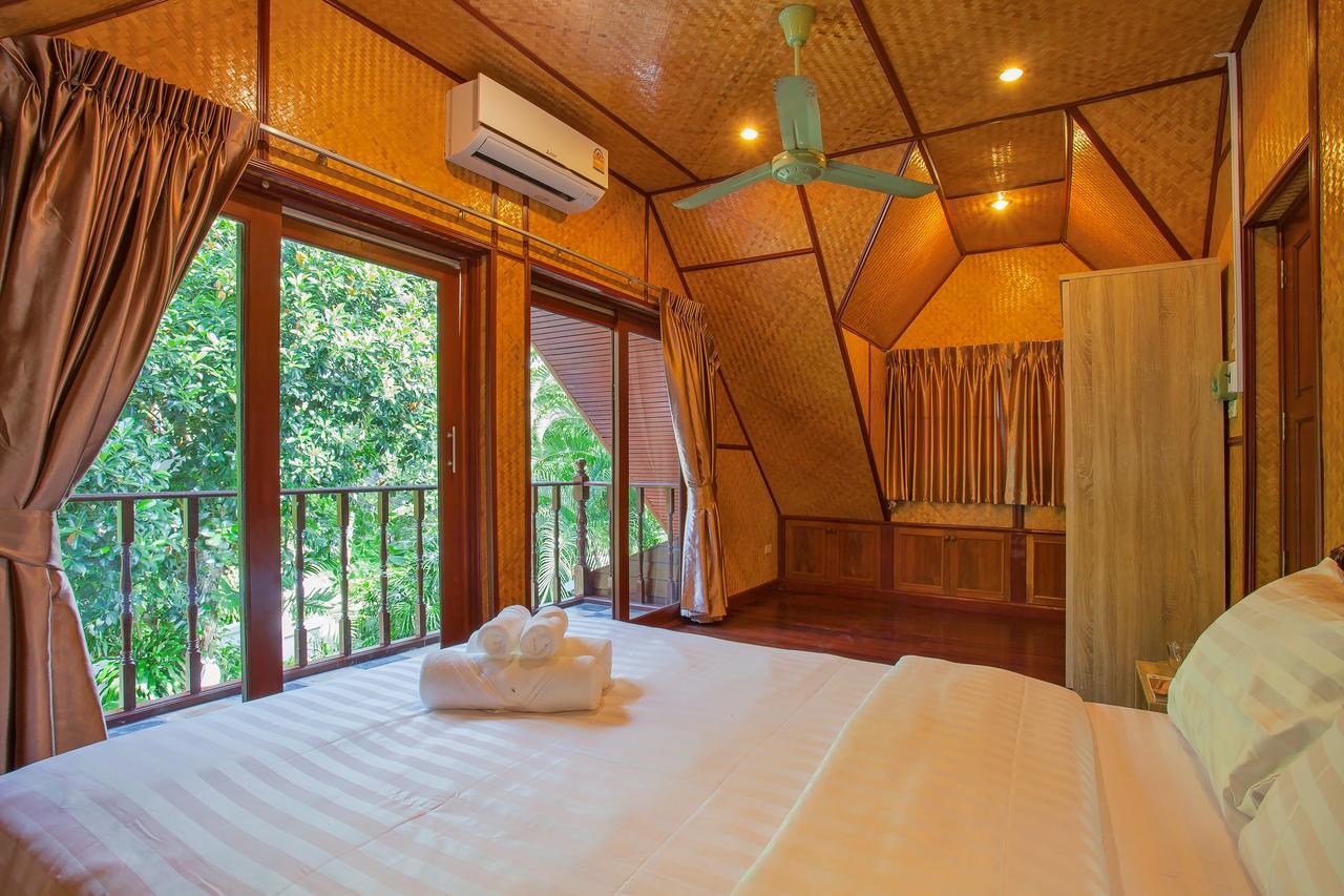 Traditional Thai Villa Nikkie In Tropical Nature, 4Br & Pool, Near Rawai Beach Nai Harn Eksteriør bilde