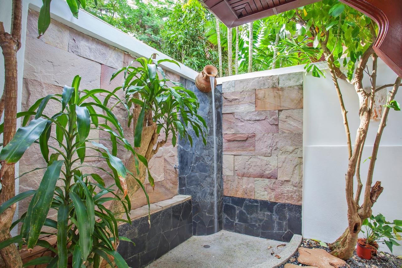 Traditional Thai Villa Nikkie In Tropical Nature, 4Br & Pool, Near Rawai Beach Nai Harn Eksteriør bilde